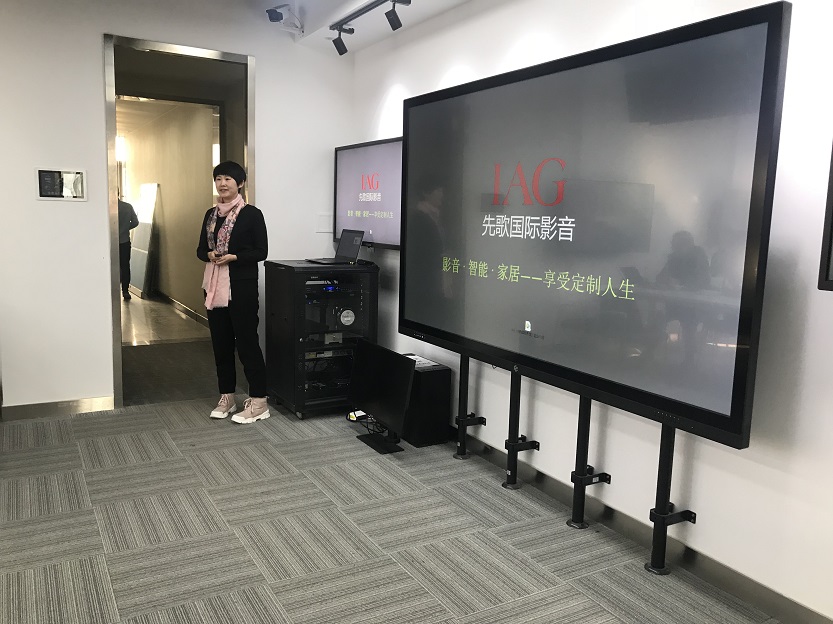 王靜老師.jpg 王靜老師.jpg