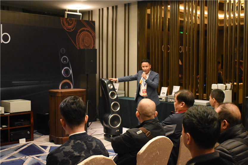 DSC_8200.jpg DSC_8200.jpg